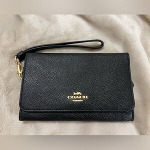 Coach Crossgrain Leather Black Wristlet Wallet 
NWOT